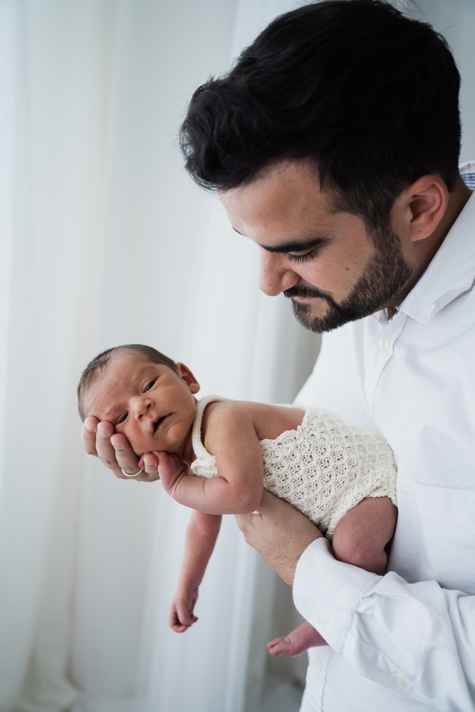 Fotografa de bebés recién nacidos